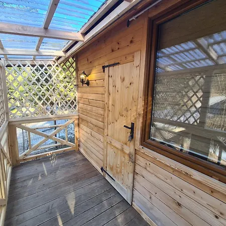 Maly Nad Rzeka, 381 Lacko Holiday home Obidza