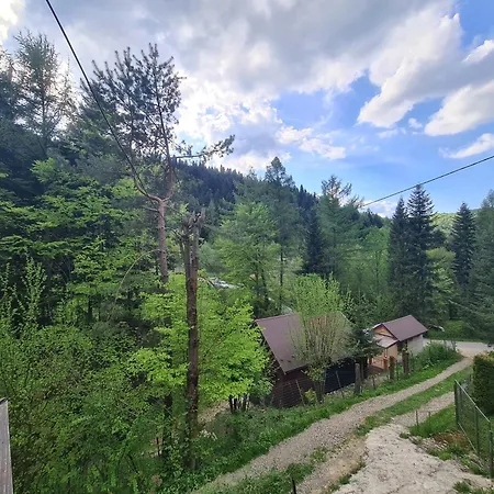 Maly Nad Rzeka, 381 Lacko *