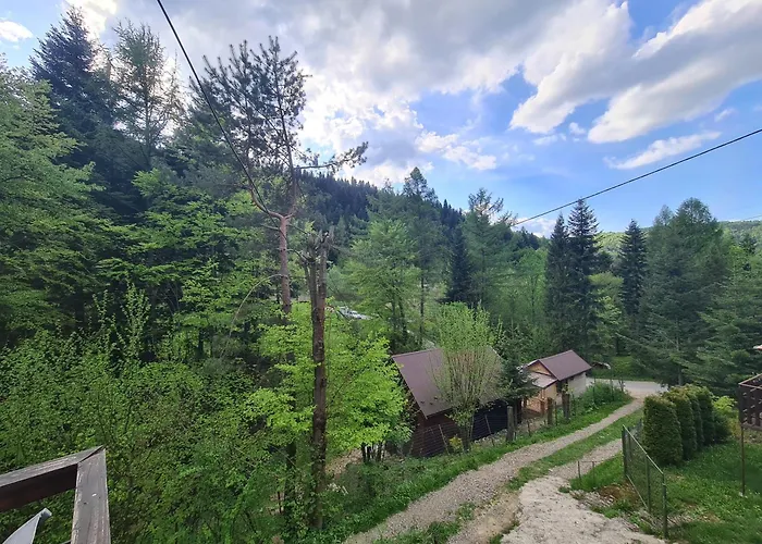 Maly Nad Rzeka, 381 Lacko *